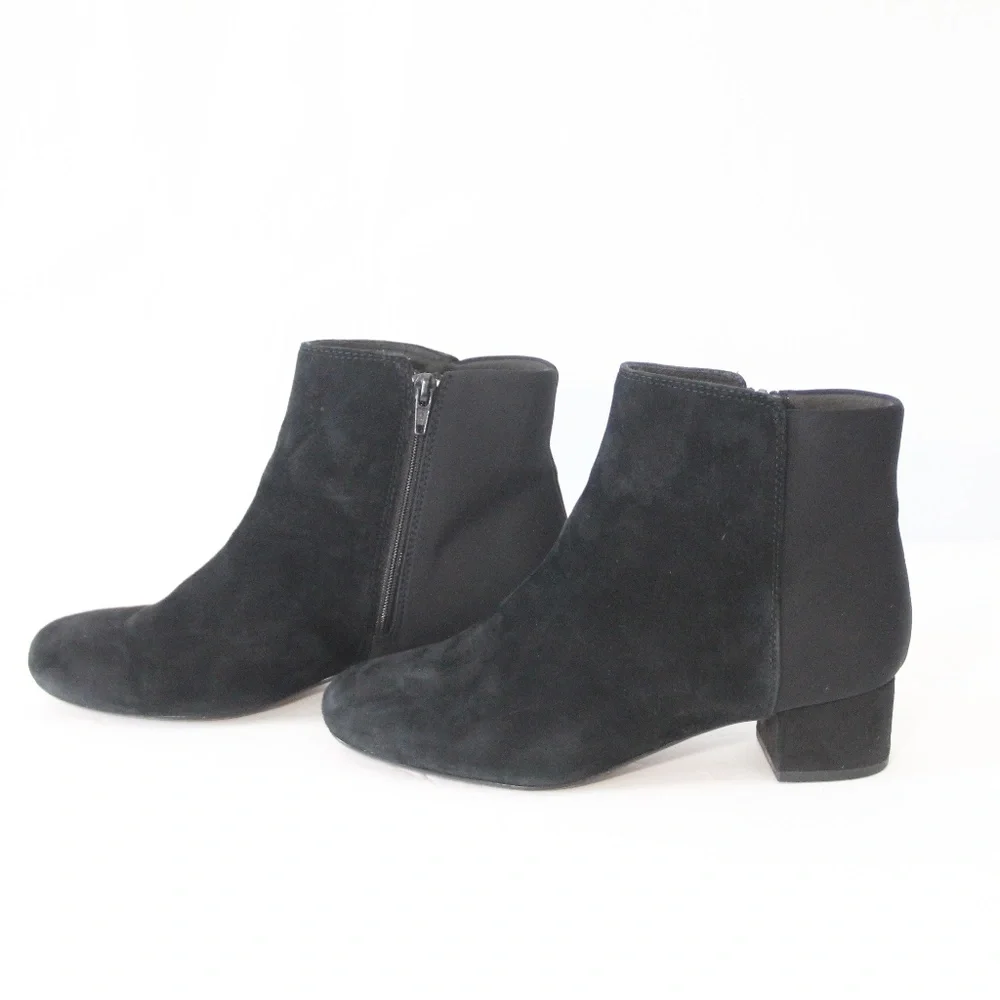 Clarks Boots Women Black Booties block heel 7.5 wide